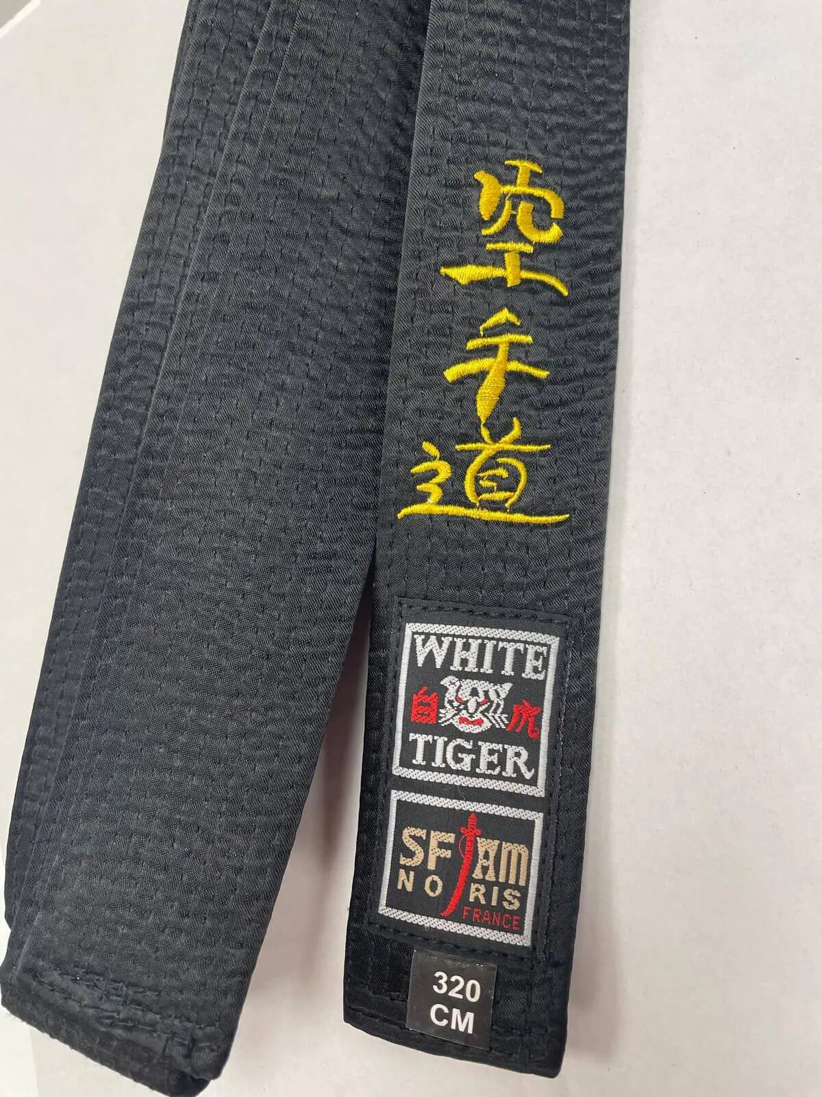 ceinture Noire Satin Noris White Tiger 320 cm