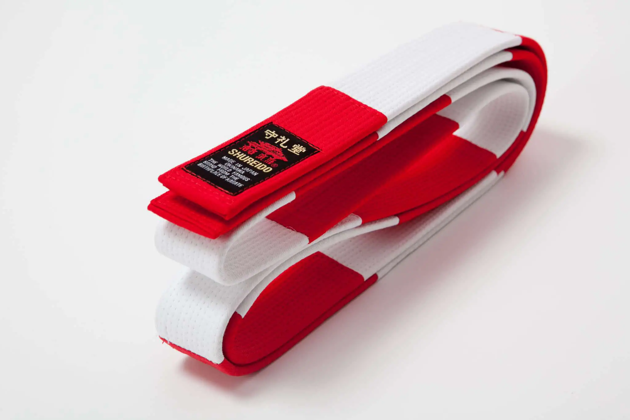 Ceinture de Karate Rouge et Blanche SHUREIDO Coton - Extra Large 4 ceinture-karate-shureido-rouge-et-blanche-6-eme-dan