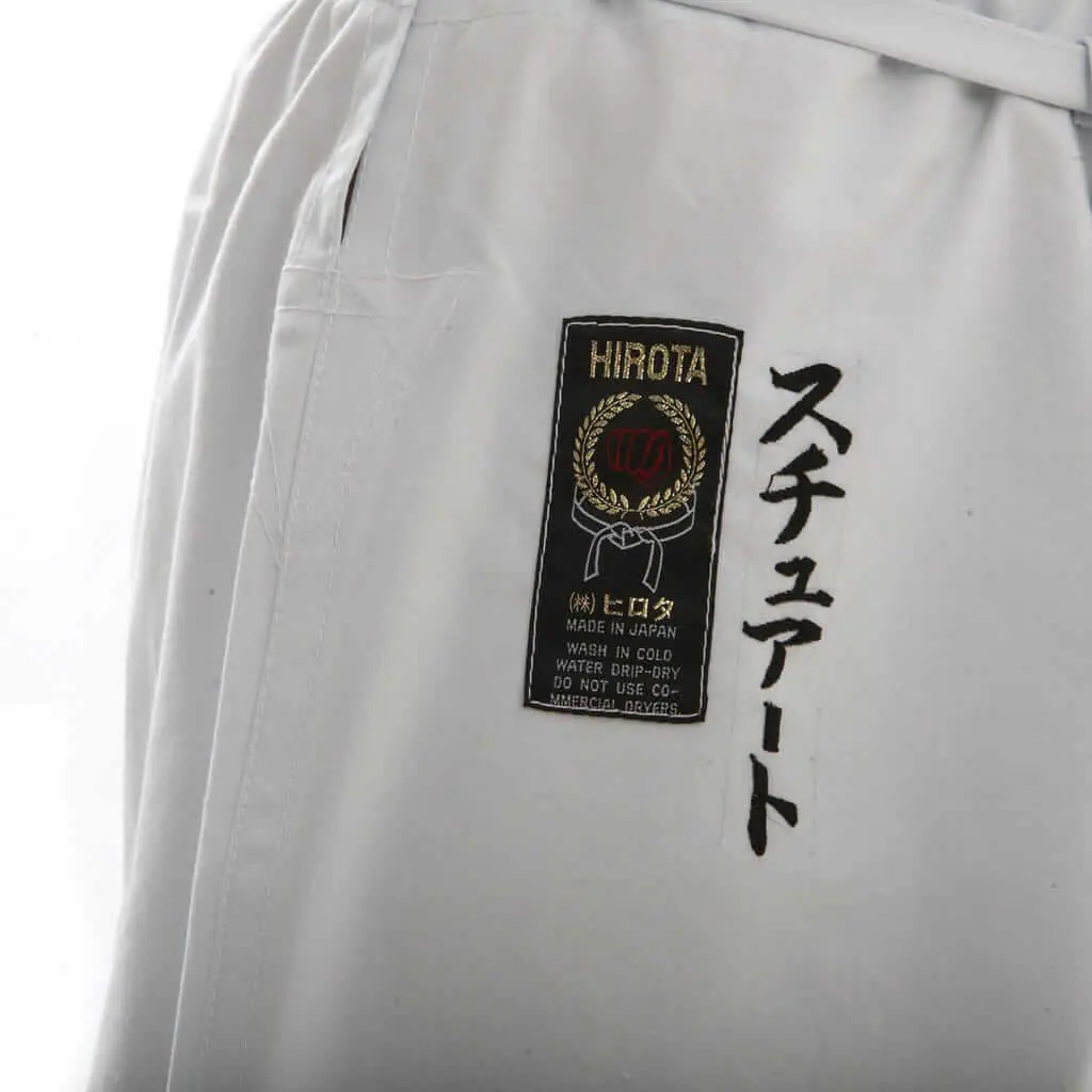 kimono a-karate-gi-hirota-broderies-pantalon