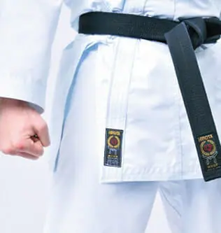 kimono-karate-gi-hirota-pinack-for-kumite