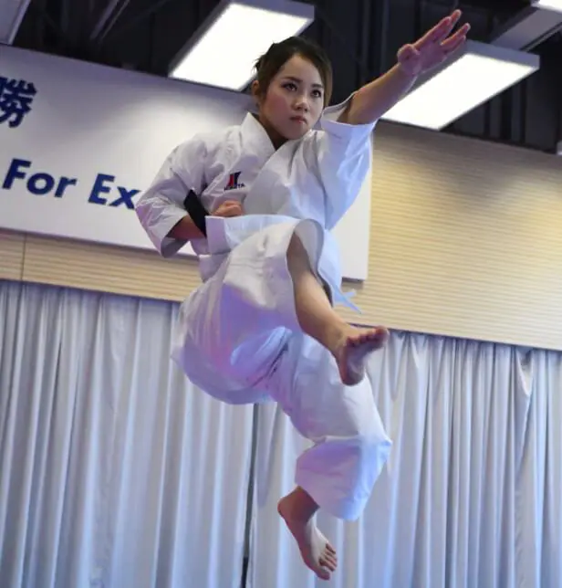 Karate-Gi Hirota TAKUMI for KATA - sur mesure 6 kimono-karate-gi-hirota-takumi-for-kata-dogi-wkf-grace-lau-saut