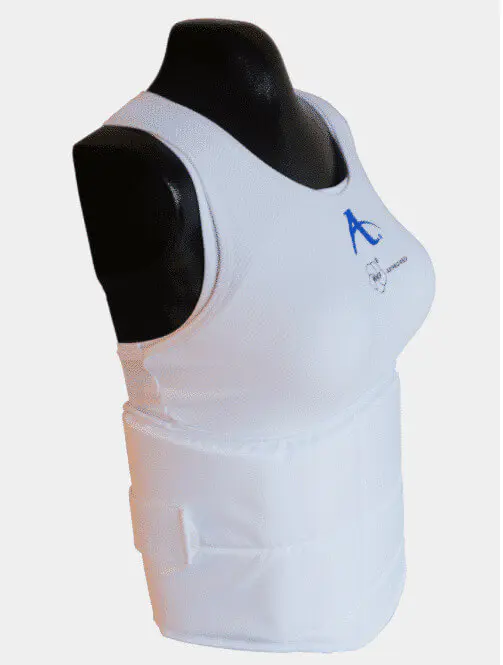 plastron-arawaza-body-de-protection-karate-dames-wcf-blanche.