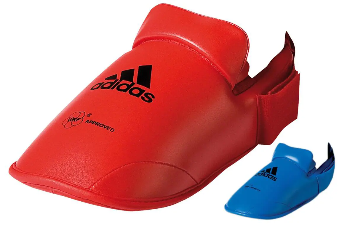 Protèges pieds de Karate
