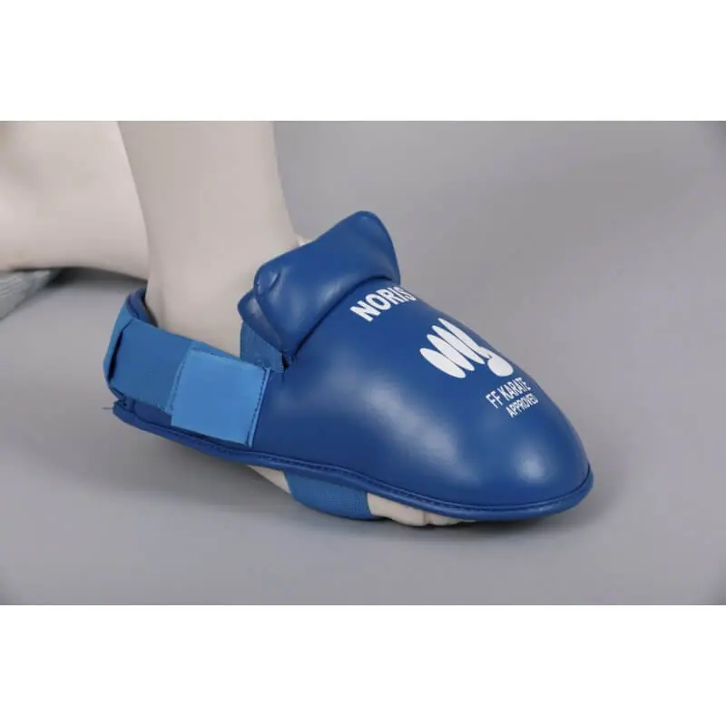 proteges-pieds-de-karate-noris-ffk-bleu